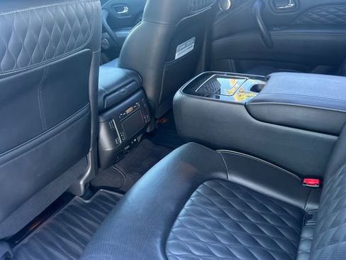Used 2021 INFINITI QX80 Sensory w/ All-Season Package image 14