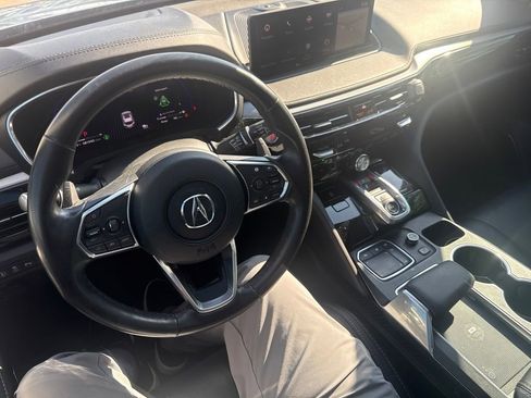 Used 2023 Acura MDX FWD w/ Technology Package image 17