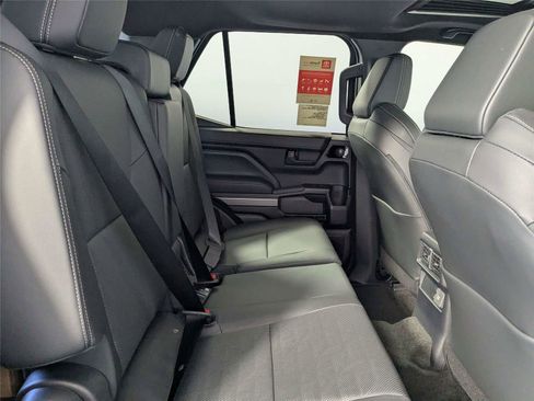 New 2026 Toyota 4Runner TRD Off-Road Premium AWD/4WD image 22