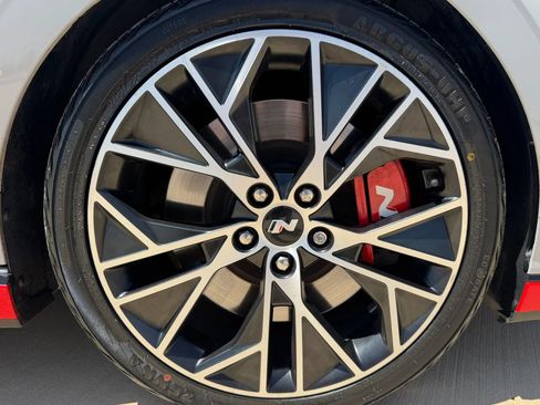 Used 2022 Hyundai Elantra N FWD image 22