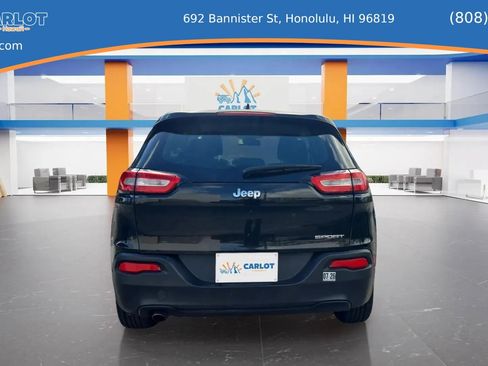 Used 2014 Jeep Cherokee Sport FWD image 3