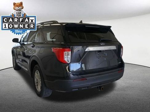 Used 2023 Ford Explorer XLT AWD/4WD image 11