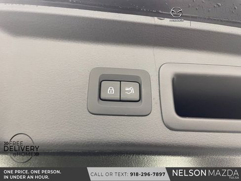 Certified 2025 MAZDA CX-30 AWD 2.5 S w/ Premium Package image 41