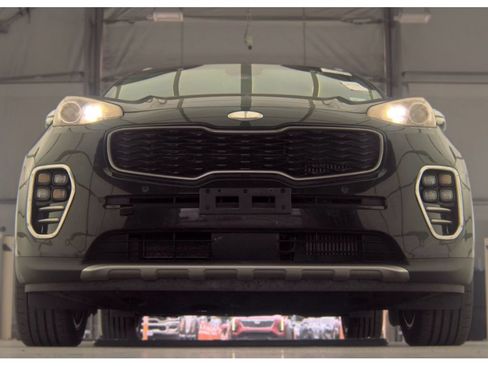 Used 2017 Kia Sportage SX FWD image 3