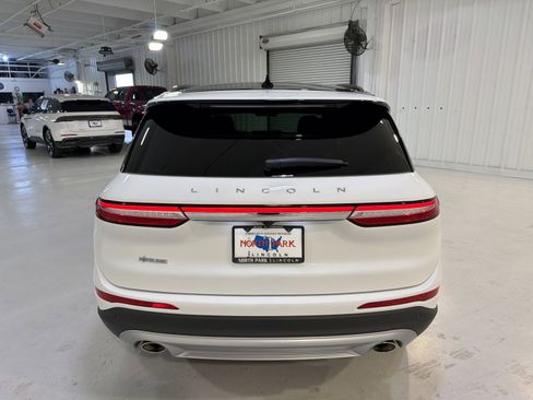 Used 2025 Lincoln Corsair FWD w/ Equipment Group 101A image 27