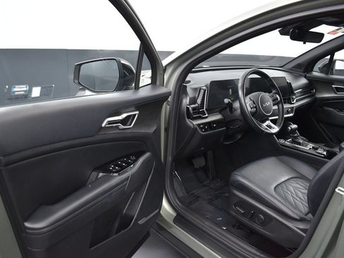 Used 2023 Kia Sportage X-Line w/ X-Line Premium Package AWD/4WD image 5