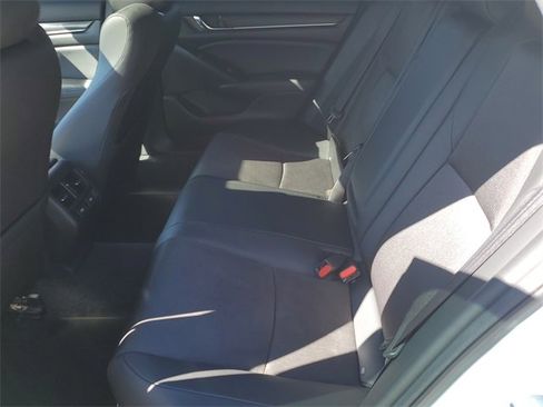 Used 2022 Honda Accord Sport image 28