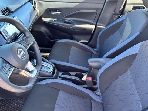 Certified 2025 Nissan Versa SV image 17