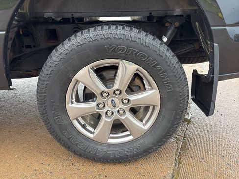 Used 2018 Ford F150 XLT w/ Equipment Group 302A Luxury image 21