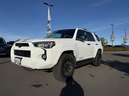 Used 2023 Toyota 4Runner SR5 image 2