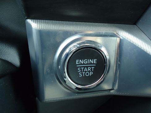 Used 2025 Ford F150 Lariat w/ Bed Utility Package AWD/4WD image 25