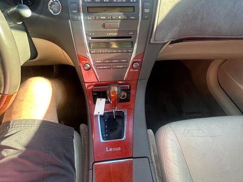 Used 2012 Lexus ES 350 image 16