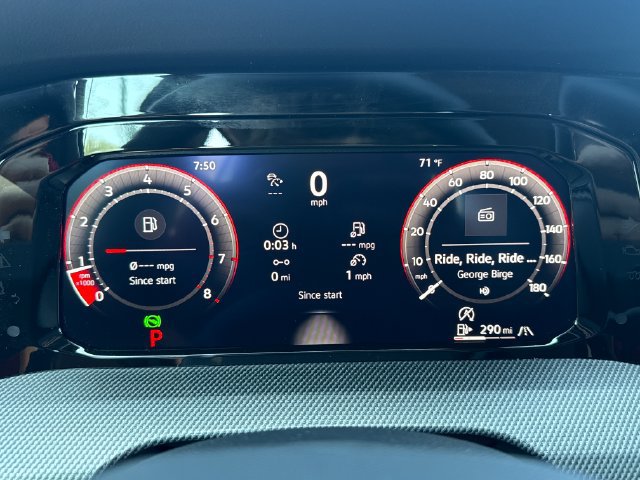 New 2026 Volkswagen GTI SE FWD image 25