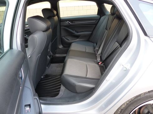 Used 2022 Honda Accord Sport image 37