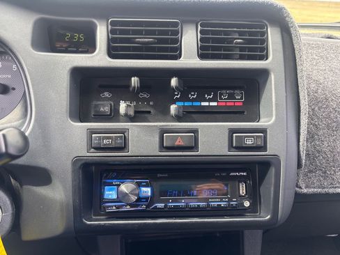 Used 1999 Toyota RAV4 2WD 4-Door image 12