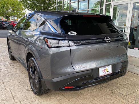 Certified 2025 Nissan Murano SV AWD/4WD image 5