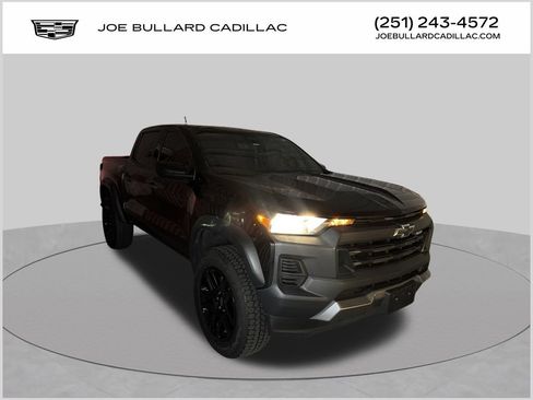Used 2023 Chevrolet Colorado Trail Boss w/ Advanced Trailering Package AWD/4WD image 1