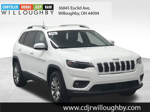 Used 2021 Jeep Cherokee Latitude Lux image 3