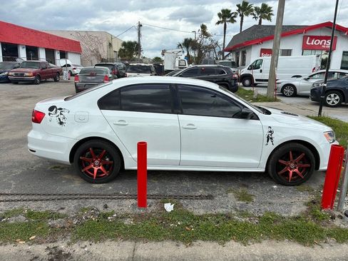 Used 2015 Volkswagen Jetta S FWD image 10