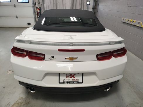 Certified 2023 Chevrolet Camaro LT image 15