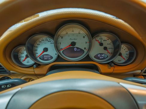 Used 2009 Porsche 911 Turbo image 59