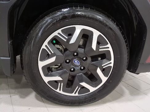 Certified 2025 Subaru Forester Premium image 22