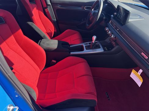 Used 2025 Honda Civic Type R image 23