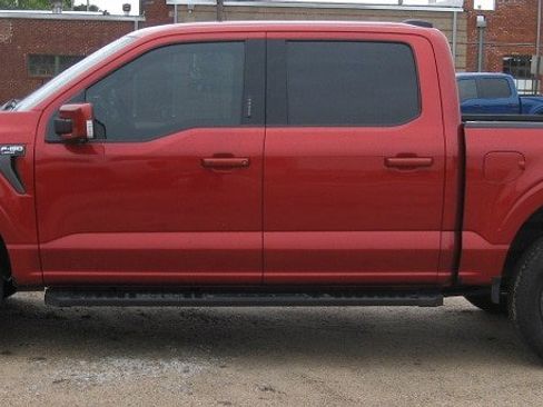 Used 2023 Ford F150 Lariat AWD/4WD image 2