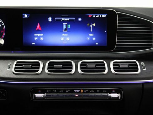 New 2026 Mercedes-Benz GLS 450 4MATIC image 10