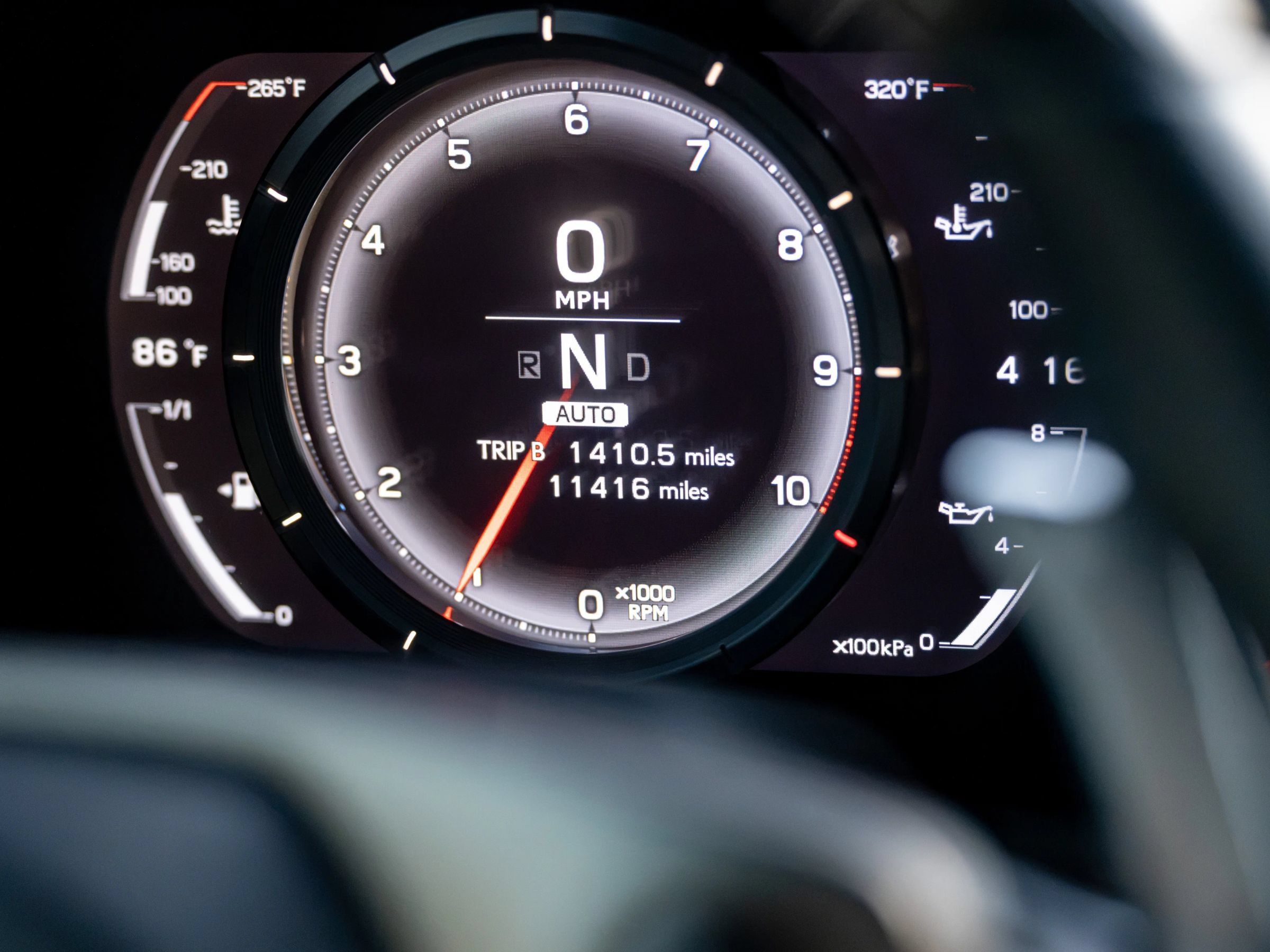 Used 2012 Lexus LFA RWD image 40