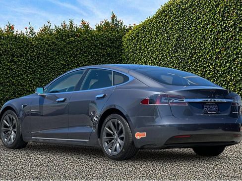 Used 2020 Tesla Model S Long Range AWD/4WD image 6