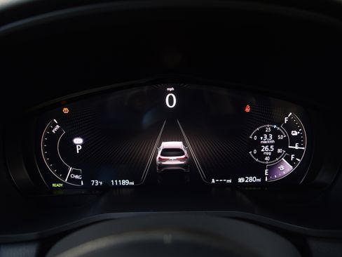 Used 2025 MAZDA CX-70 Plug-In Hybrid w/ Premium Pkg image 3