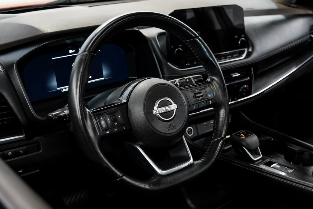 Used 2023 Nissan Rogue Platinum w/ Platinum Premium Package AWD/4WD image 17
