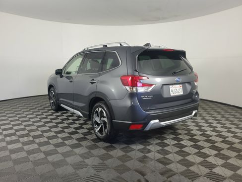Used 2023 Subaru Forester Touring image 6