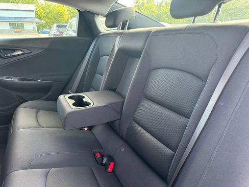 Used 2024 Chevrolet Malibu LT FWD image 30