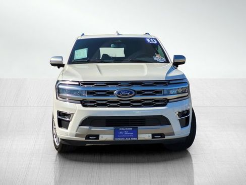 Used 2023 Ford Expedition Max Platinum image 2
