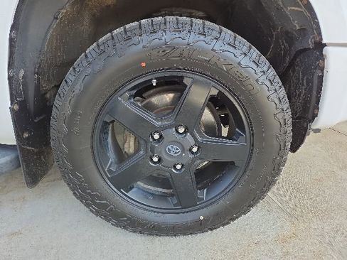 Used 2016 Toyota Tundra Limited AWD/4WD image 69