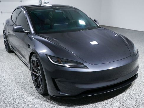 Used 2025 Tesla Model 3 Performance AWD/4WD image 5