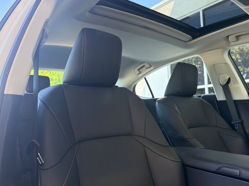 Used 2024 Lexus ES 350 w/ Accessory Package (Z1) FWD image 20