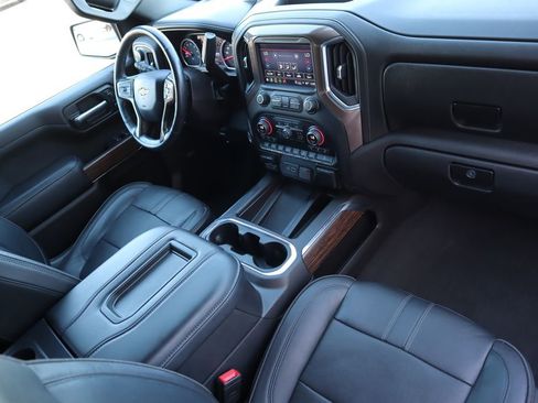 Used 2021 Chevrolet Silverado 1500 High Country w/ Safety Package II image 17