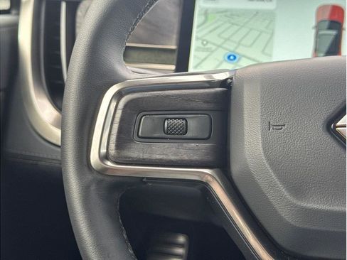 Used 2022 Rivian R1S Launch Edition image 14