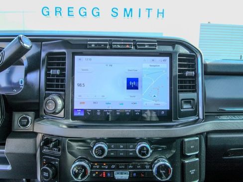 Used 2024 Ford F350 Platinum image 26