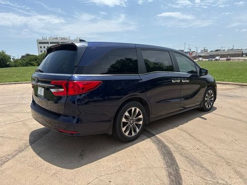 Used 2024 Honda Odyssey EX-L image 5