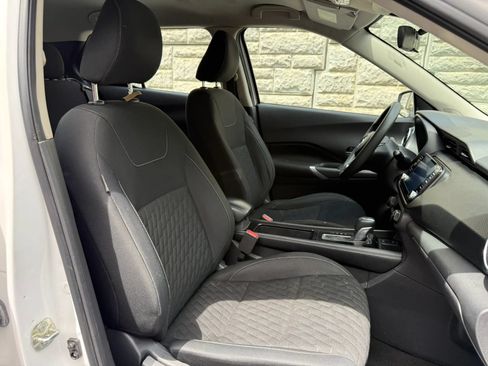 Used 2021 Nissan Kicks SV FWD image 28