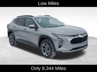 Used 2025 Chevrolet Trax LT w/ LT Convenience Package video 2