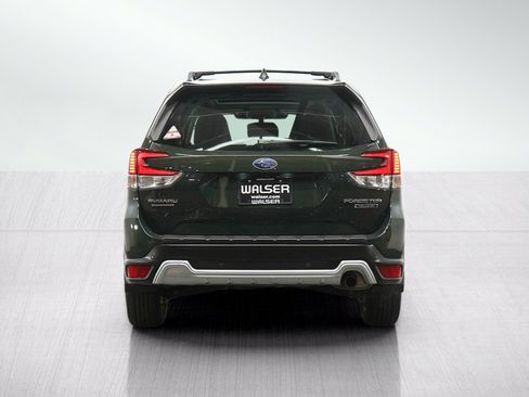 Used 2023 Subaru Forester Touring AWD/4WD image 4