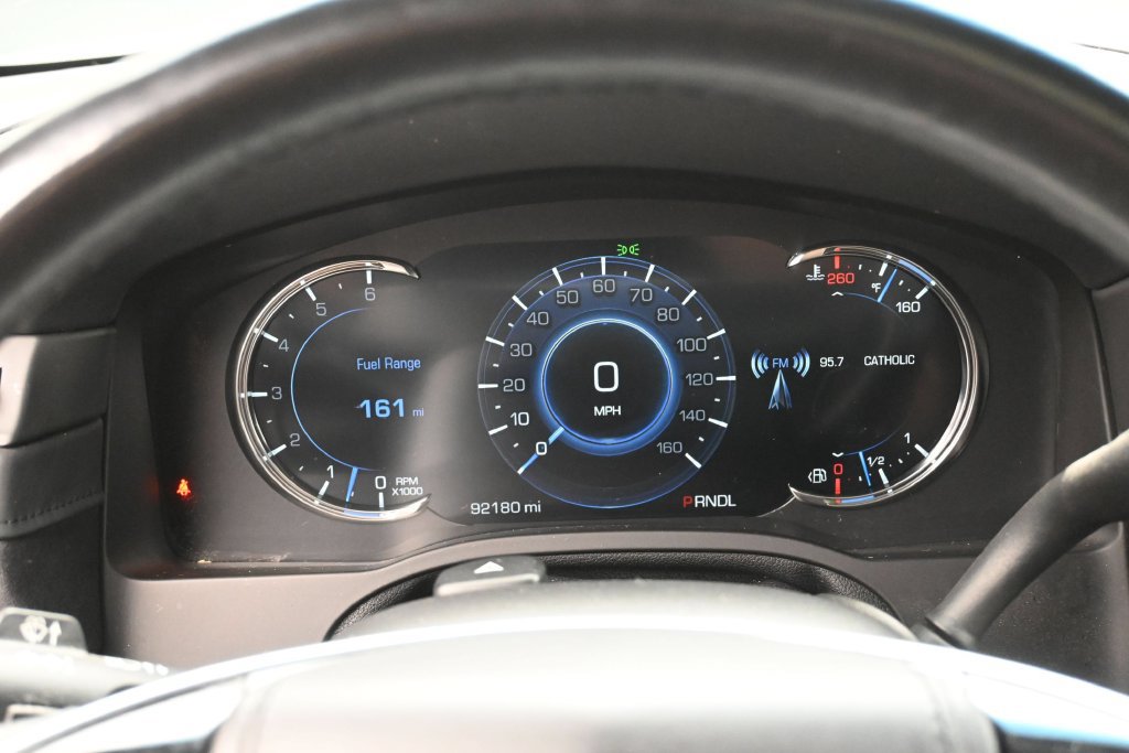 Used 2018 Cadillac Escalade Platinum AWD/4WD image 12