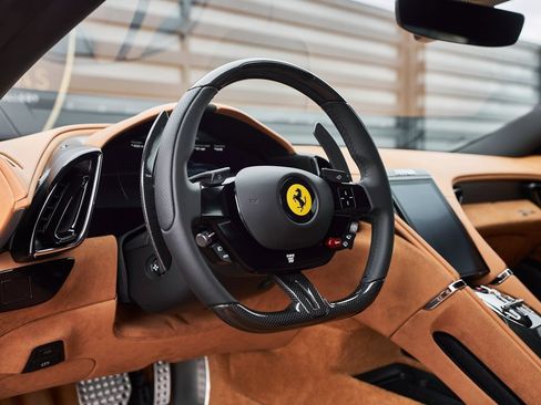 Used 2023 Ferrari Roma image 40