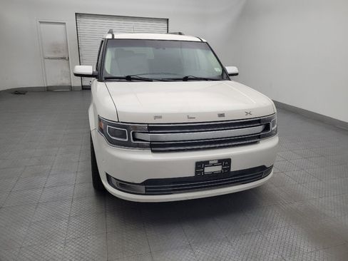 Used 2014 Ford Flex Limited w/ Equipment Group 301A FWD image 14