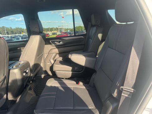 Used 2024 Chevrolet Tahoe RST w/ Luxury Package RWD image 23